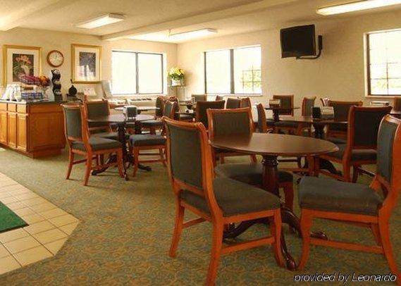 Quality Inn Goodland I-70 Ресторант снимка